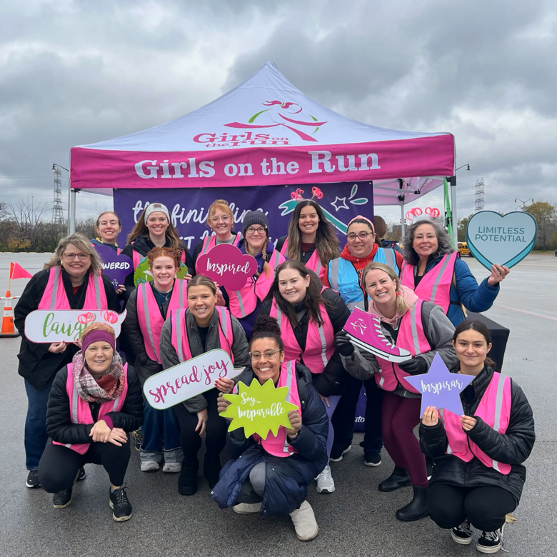 Junior League of Milwaukee volunteering with Girls on the Run Wisconsin