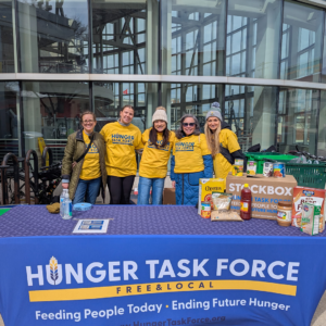 Junior League of Milwaukee volunteering with the Hunger Task Force